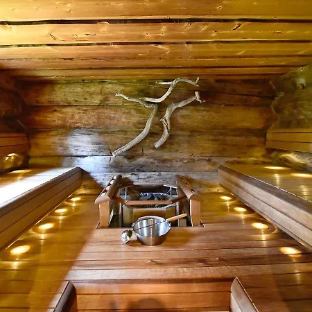 Kelokantola By The Villa *