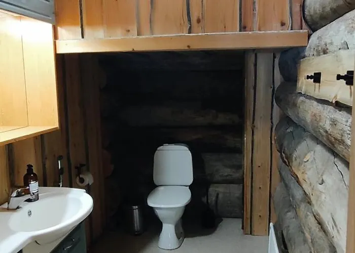 Kelokantola By The 鲁卡